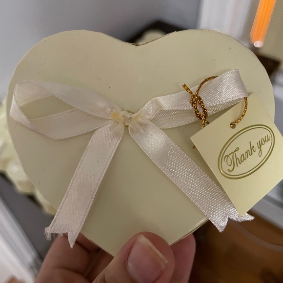 Set of 24 Crystal Heart Flower Pot Favor - Picture 3 of 6